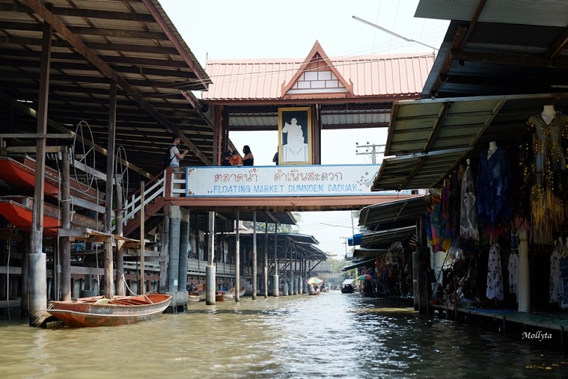 Damnoen Saduak Floating Market di Thailand