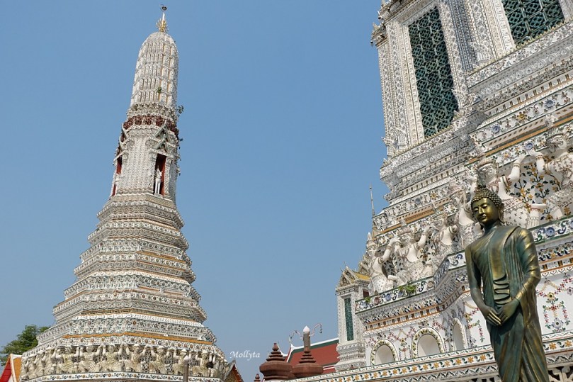 Keindahan Wat Arun di Bangkok