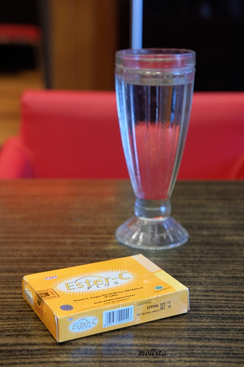Ester-C Plus Strip isi 16 tablet