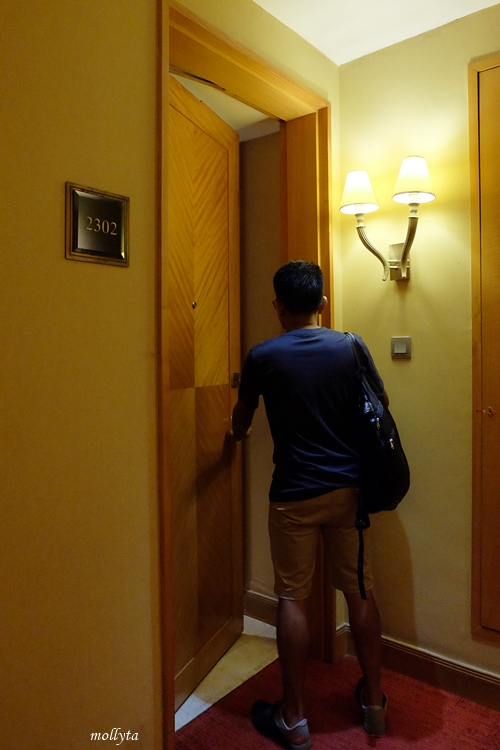 Kamar 2302 di JW Marriott Hotel Medan