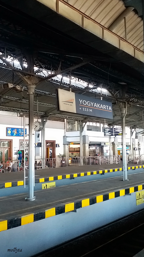 Stasiun Tugu di kota Yogyakarta