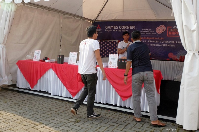 Games Corner acara Mitsubishi XPANDER Medan