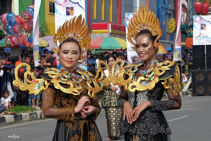 Parade kostum 2 Batam International Culture Carnival 2018