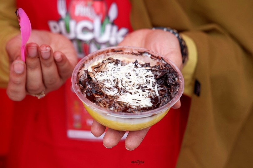 Dessert Box Mangga di Pucuk Coolinary Festival Medan 2019
