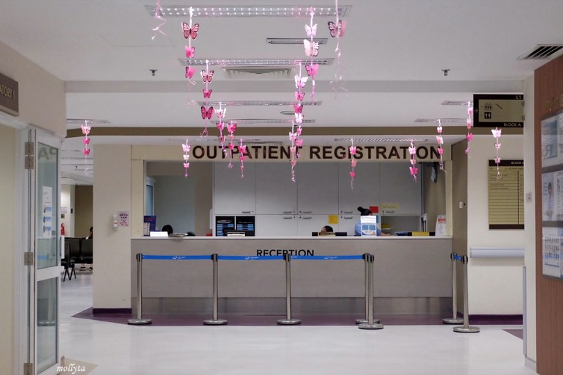 Registrasi pasien di Gleneagles Hospital Penang