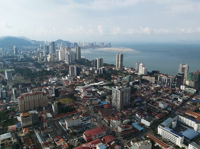 View dari lantai 68 The Top, Komtar