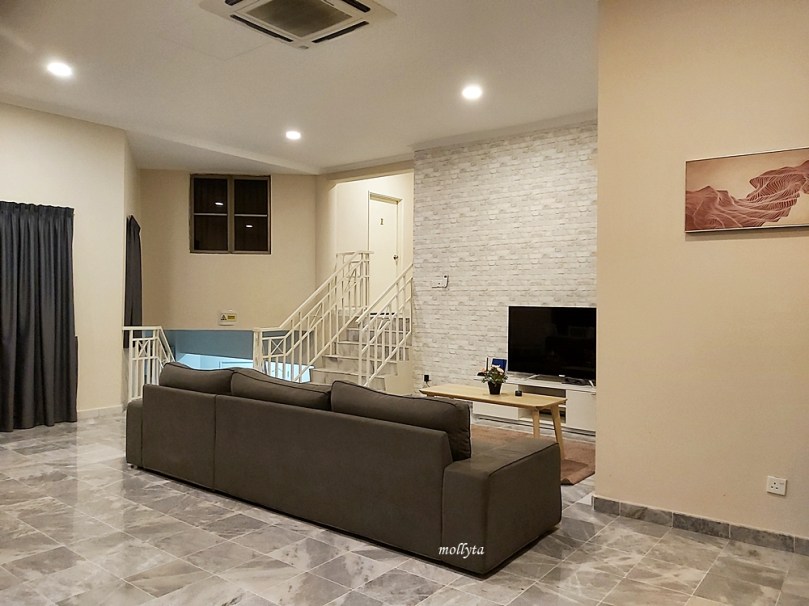 Ruangan di Palmville Resort Condominium