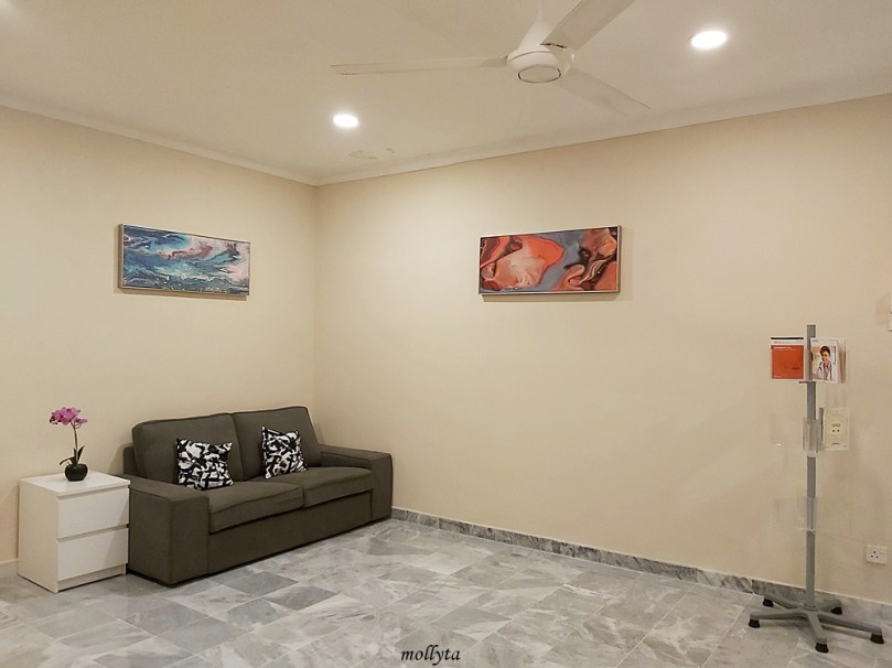 Ruang duduk di Palmville Resort Condominium