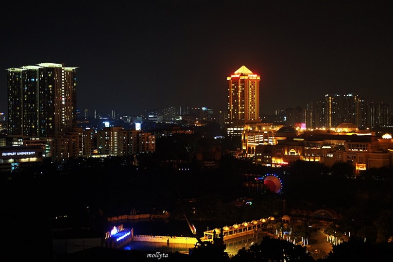 View dari Palmville Resort Condominium