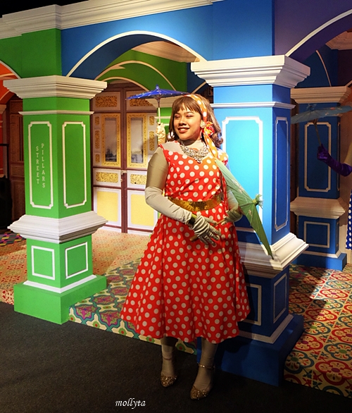 Mini cabaret di The Top Komtar