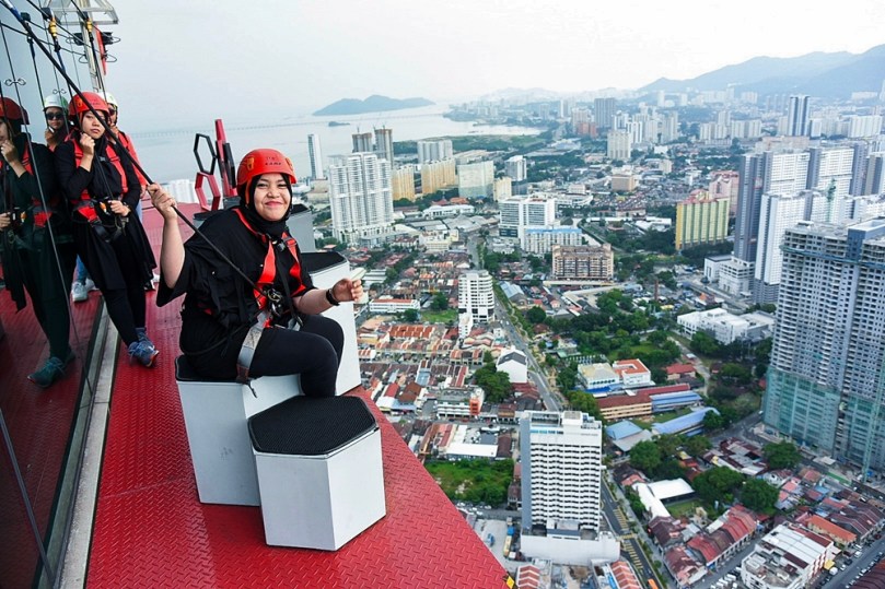 The Top, Komtar yang menakjubkan