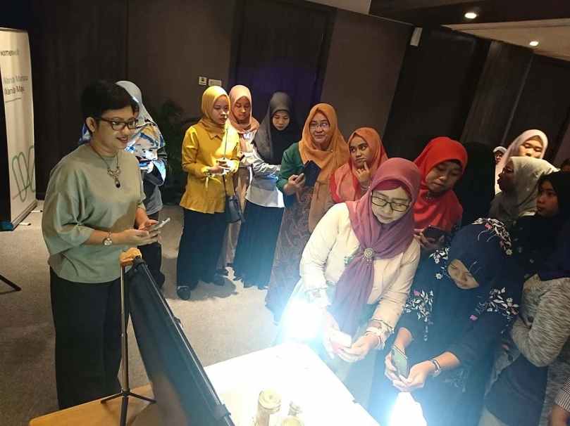 Belajar fotografi makanan kelas Womenwill Medan