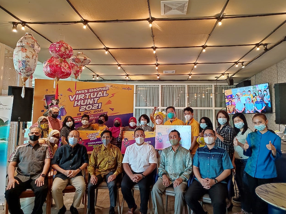 Pemenang Miss Shophia Virtual Hunt 2021 asal Medan